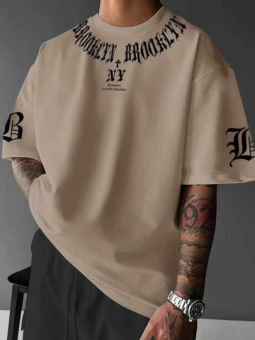 The new men's T-shirt for summer 2025 is a casual fashionable sporty
