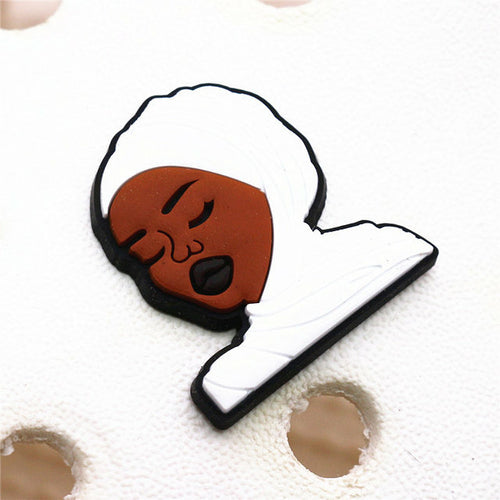 Fashion 1pcs Black Educated Queen Pvc Shoe Charms Accessories Lucky