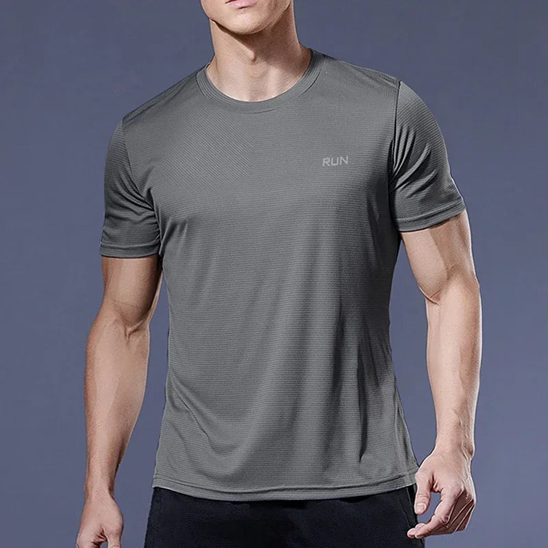 Summer High Elastic t-Shirt Men Breathable Ice Silk t Shirt Short