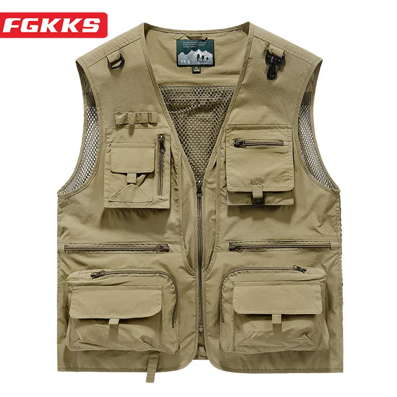 FGKKS 2023 Outdoor Leisure Vest Men's New Multi-Pocket Breathable
