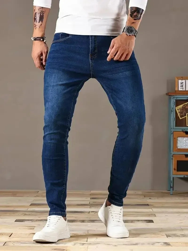 2025 Spring New Mens Slim Fit Classic Skinny Jeans Casual Street Style