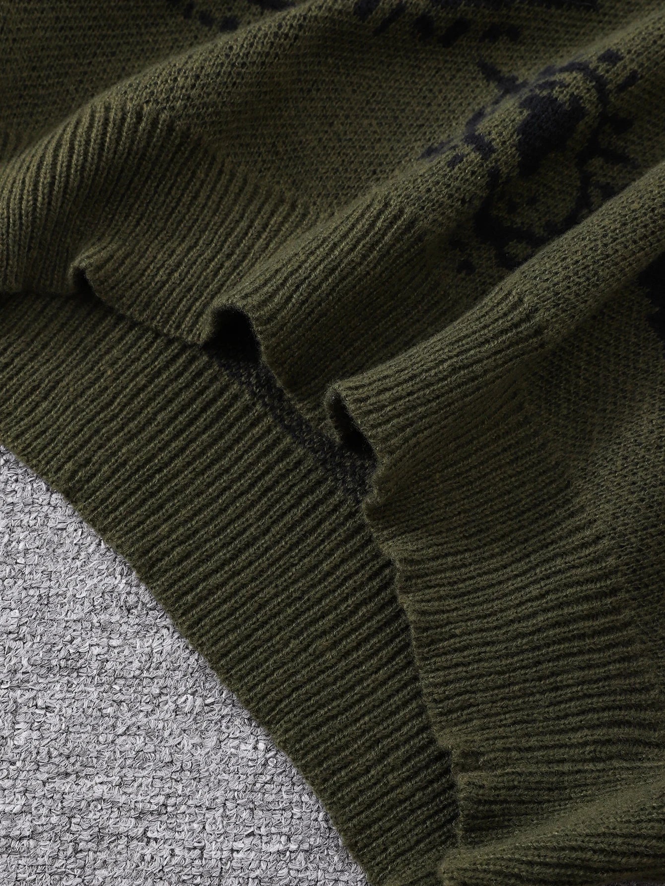 New Popular Autumn and Winter Abstract Eye Jacquard Pattern Pullover