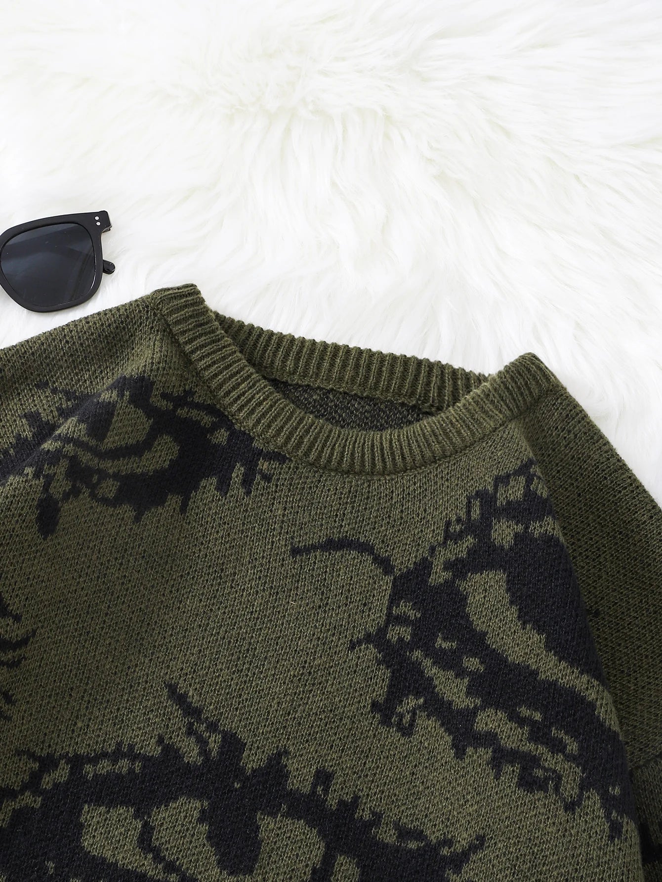 New Popular Autumn and Winter Abstract Eye Jacquard Pattern Pullover