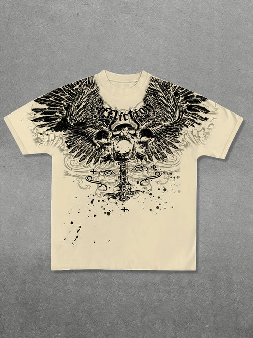 The new men's T-shirt for summer 2025 with 3D skull print is casual