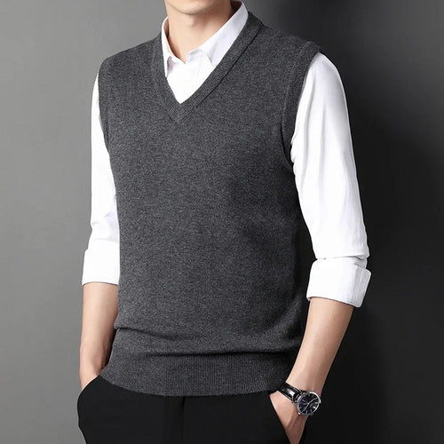 2024 Autumn Winter New Men's Solid Color V-neck Knitted Vest Casual