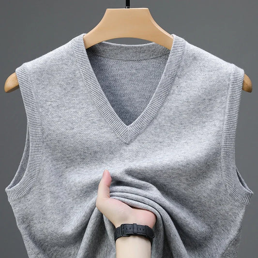 2025 Men's Casual Sweater Vest Warm Comfortable Autumn Winter Fashion