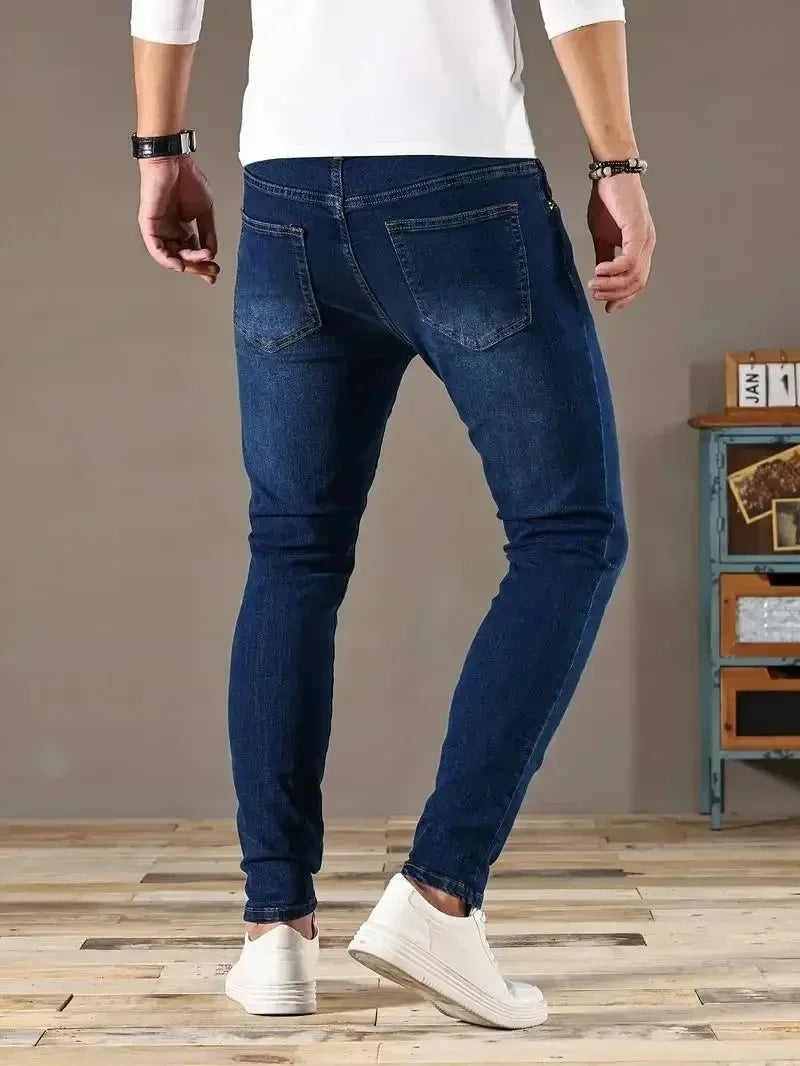 2025 Spring New Mens Slim Fit Classic Skinny Jeans Casual Street Style