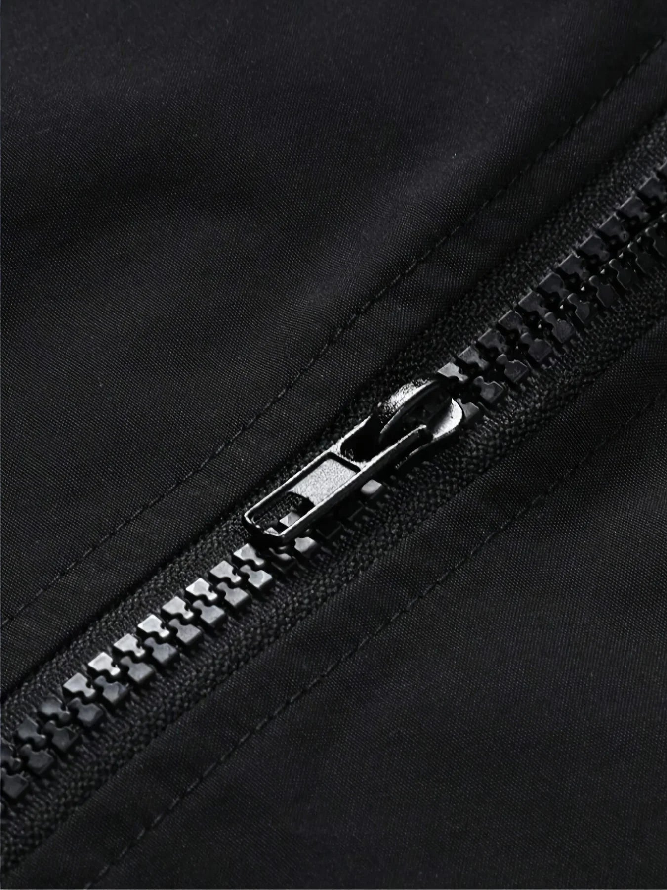 Men's color-blocked jacket, lightweight, casual, travel, windproof and